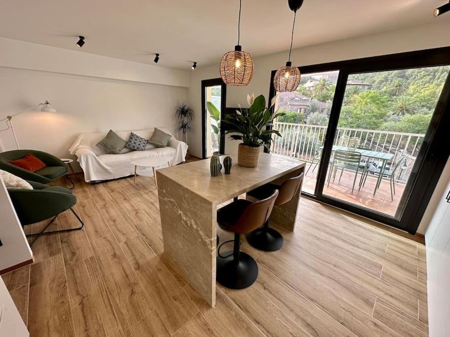 Moderno Y Acogedor Apartamento Con Terraza “ Llebeig” Сольер Экстерьер фото